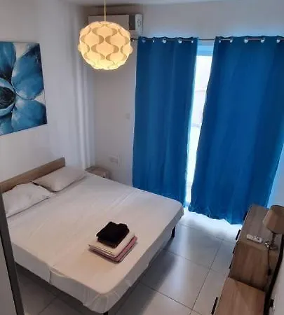 Metrostays Paceville St Julian Apartment *
