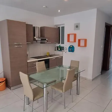 Apartment Metrostays Paceville St Julian